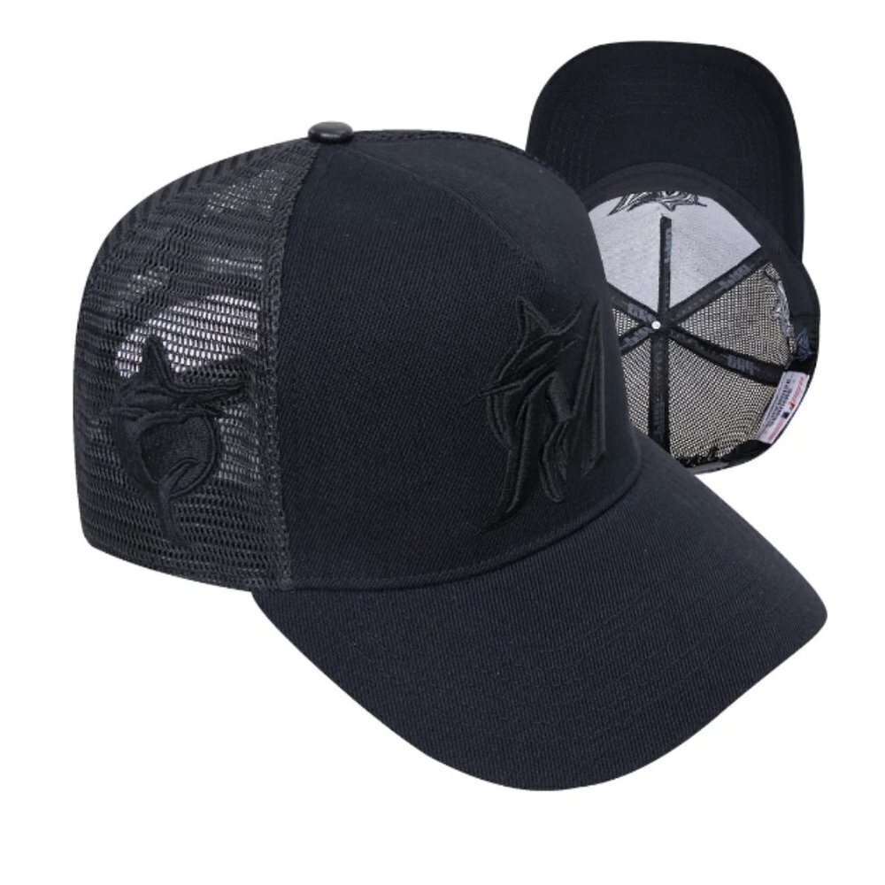 Pro Standard Men's Marlins Classic Pinch Front Trucker - OS